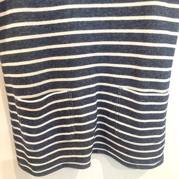French Connection Women’s Sz xs  Navy/ White  stripe sweater dress w pockets - Picture 3 of 4